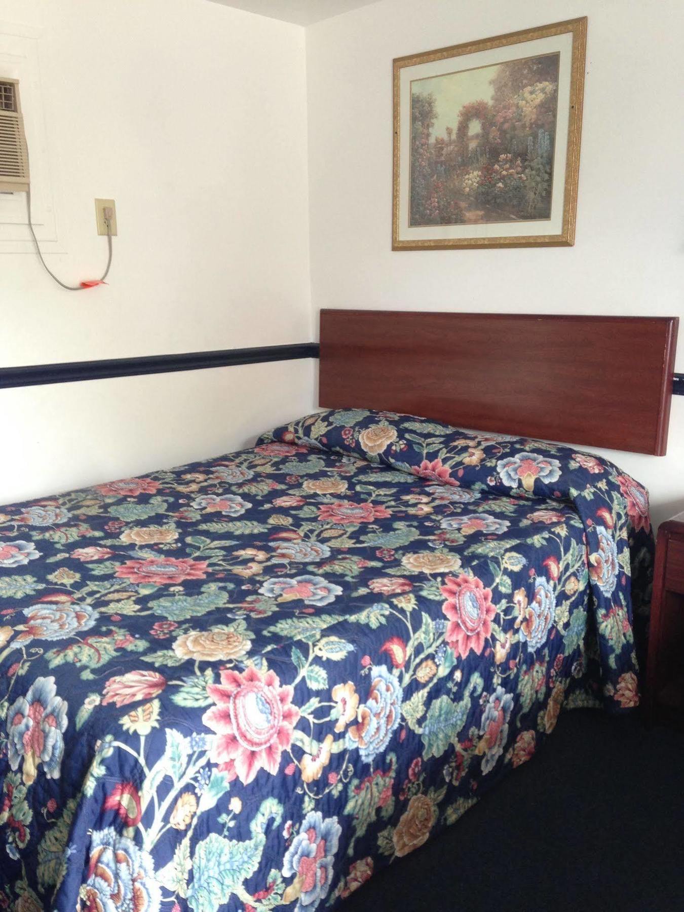 Rio Hotel 2*